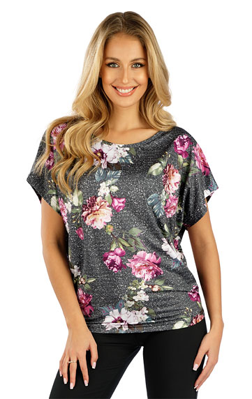 T-Shirts > Damen T-Shirt, kurzarm. 5E138