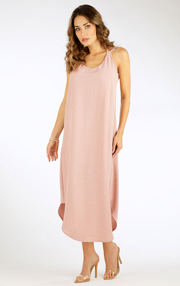 Damen Kleid ohne Ärmel.