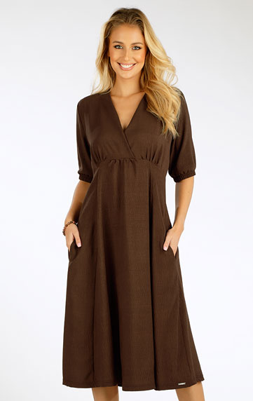 Damen Kleid kurzarm.