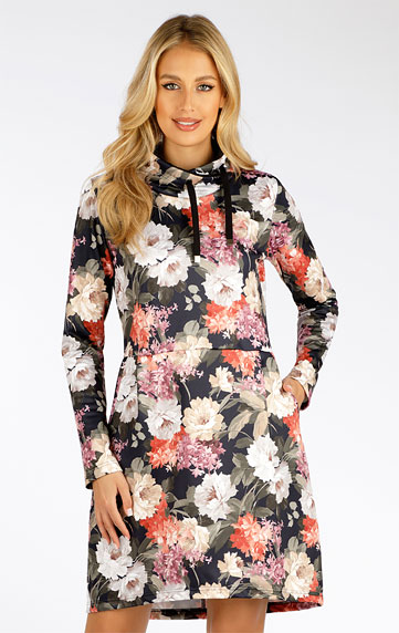 Damen Kleid langarm.