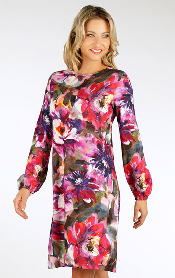 Damen Kleid langarm.