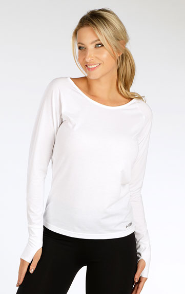 Damen T-Shirt mit langen Ärmeln.